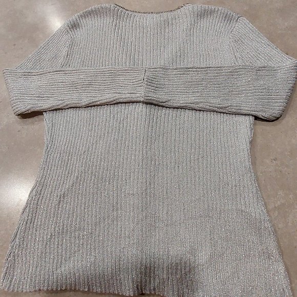 ADRIANNA PAPELL Evening Essentials Silver Metallic Beaded Trim Cardigan Size: M - Picture 4 of 6